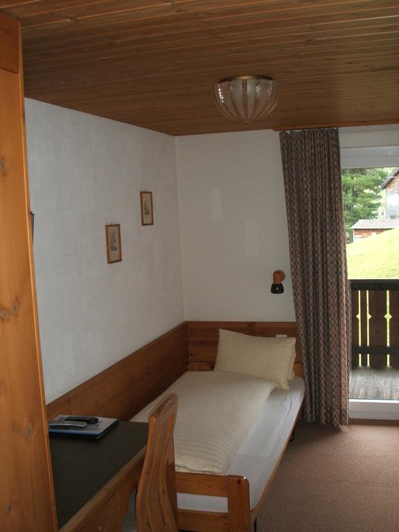 Erzhorn Hotel Arosa Værelse billede